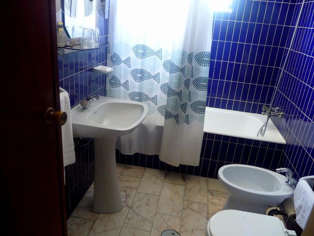 Hotel Tamargueira Figueira da Foz Zimmer foto